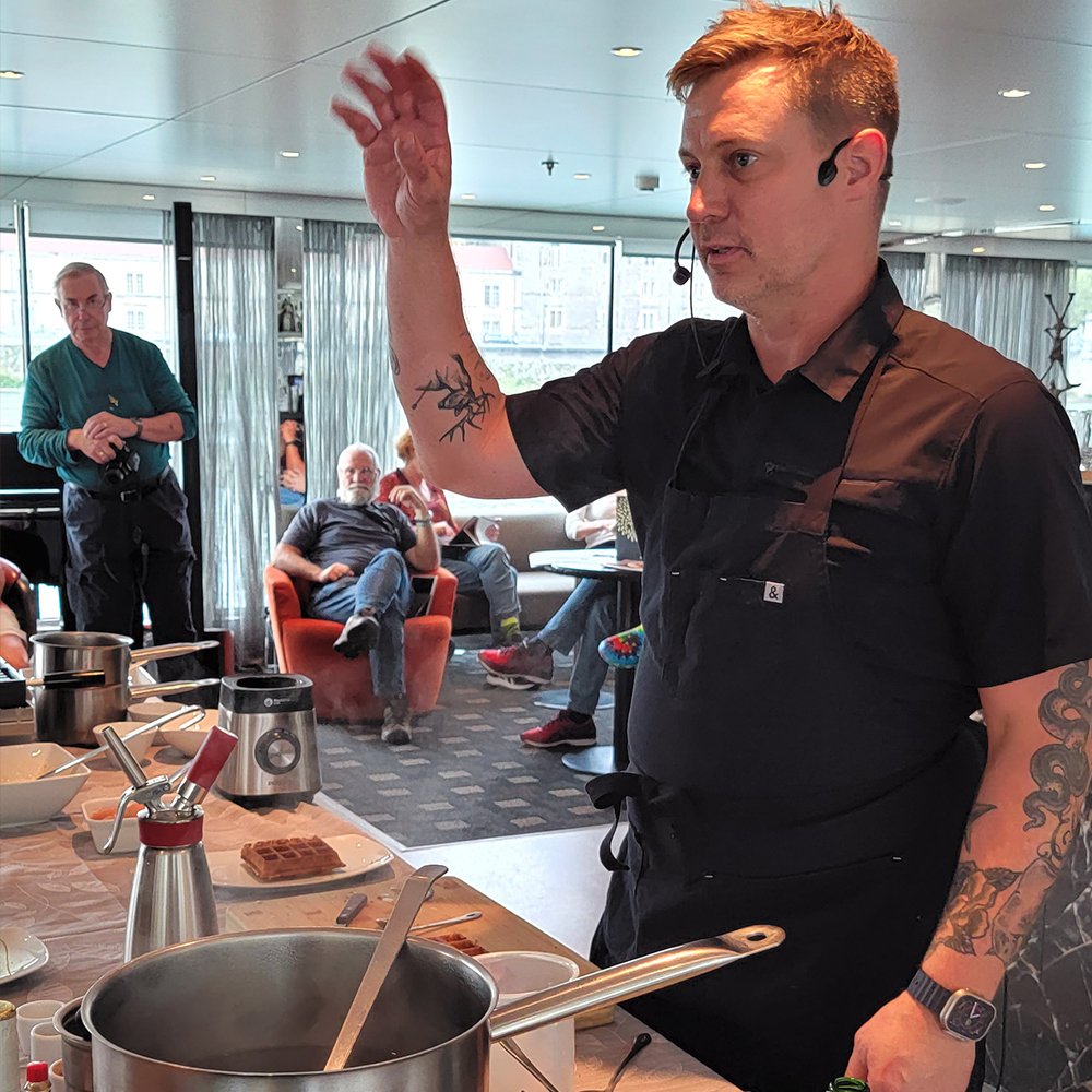 Bryan Voltaggio Cooking Demo